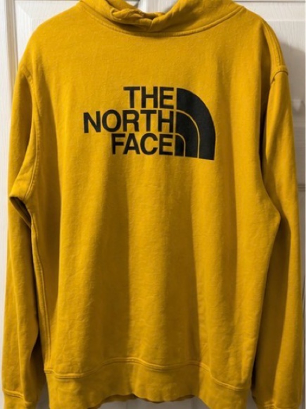 The North Face Men’s Logo Hoodie Mustard Yellow Pullover Sweatshirt Size Medium